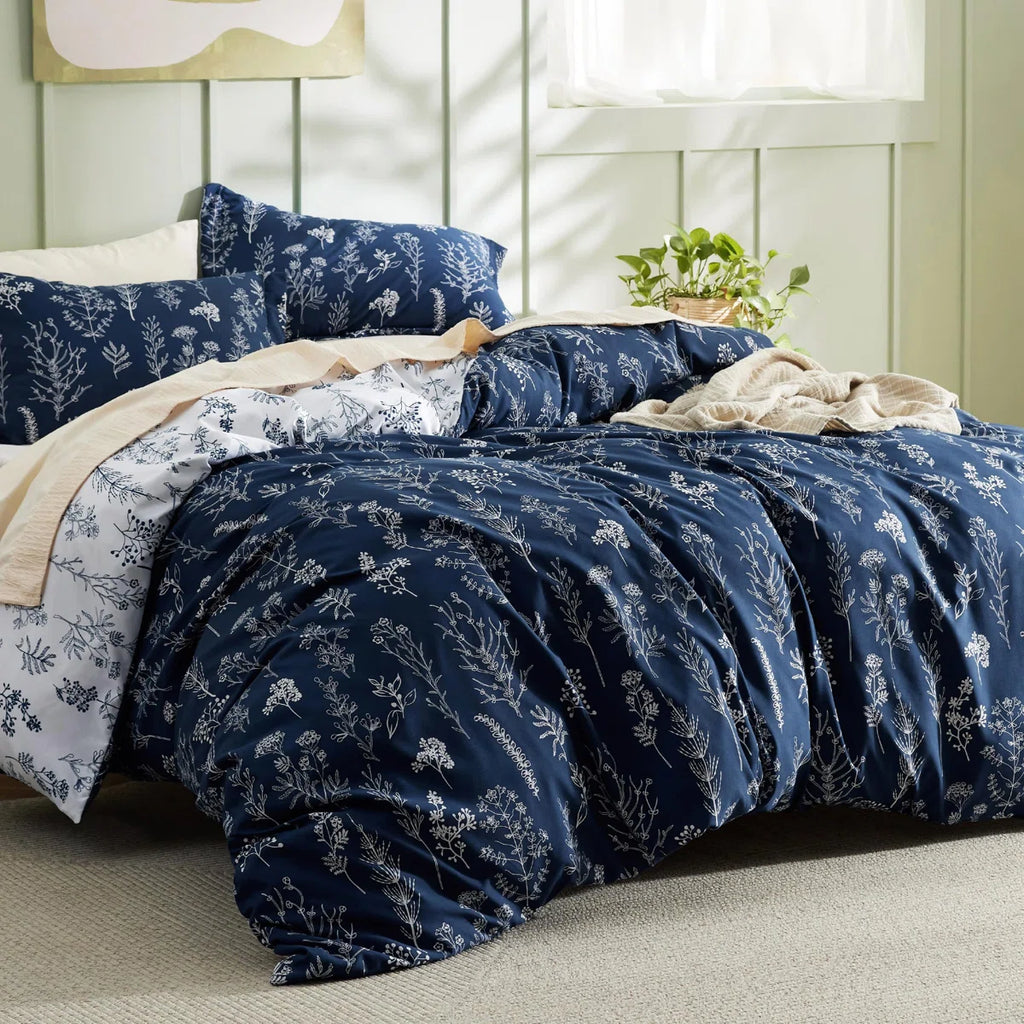 Reversible Floral Duvet Cover Set With Zipper Closure